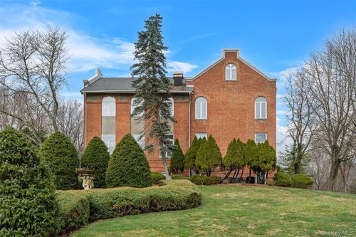 penthouse-suite-7-and-8-615 State Route 32, Woodbury, NY, 10930 | Card Image