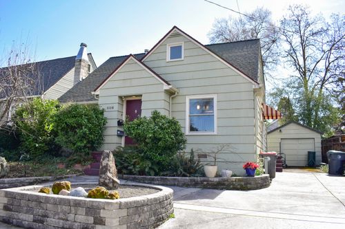 1114 Reddy Ave, Medford, OR, 97504-7443 | Card Image