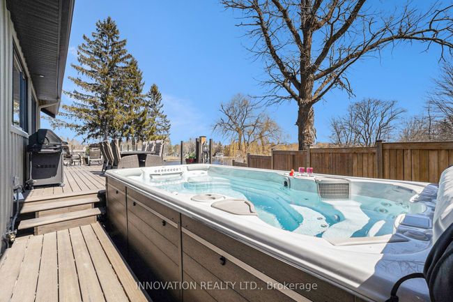 1048 Boucher Cres, House other with 5 bedrooms, 3 bathrooms and 6 parking in Manotick ON | Image 18