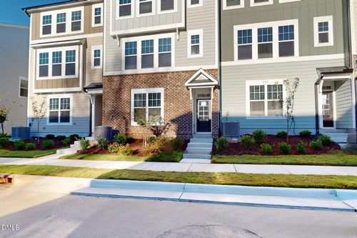 34-5017 Jowetts Walk Dr, Cary, NC, 27519-5598 | Card Image