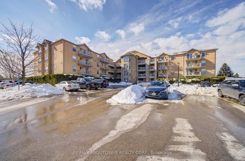 109-1490 Bishops Gate, Oakville, ON, L6M4N3 | Card Image
