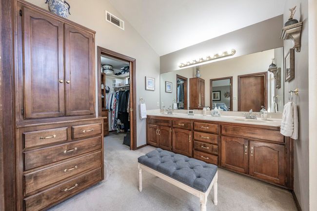 9415 21 St Ave, Home with 3 bedrooms, 3 bathrooms and null parking in Lemoore CA | Image 33
