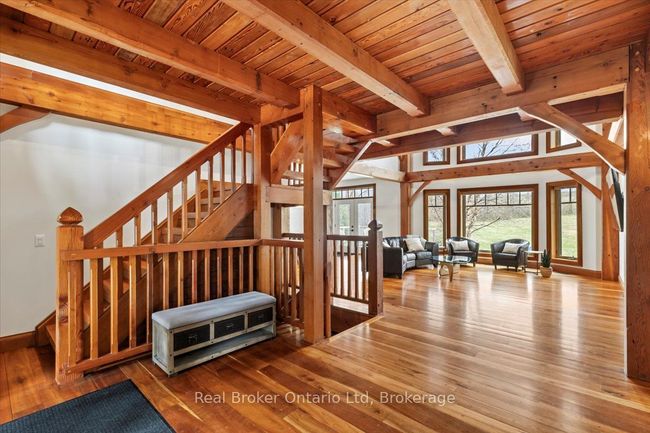 740494 Sideroad 3, House other with 6 bedrooms, 4 bathrooms and 8 parking in Chatsworth ON | Image 9
