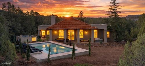 36 W Dove Wing Dr, Sedona, AZ, 86336-4372 | Card Image