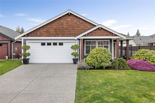 425 Day Pl, Parksville, BC, V9P1Z6 | Card Image