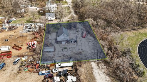 406 Litchfiled Avenue, Waterloo, IA, 50703 | Card Image