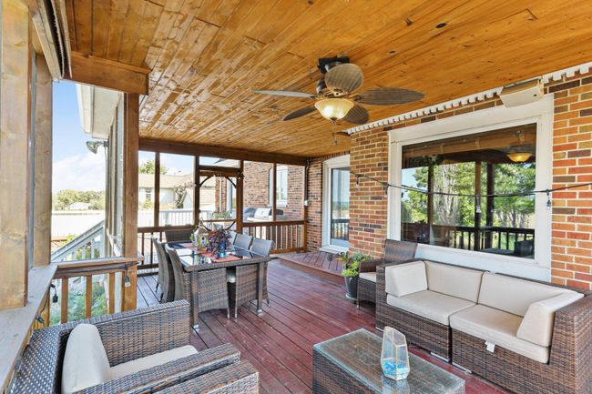 1813 Skyline Dr, House other with 4 bedrooms, 3 bathrooms and null parking in STOUGHTON WI | Image 20