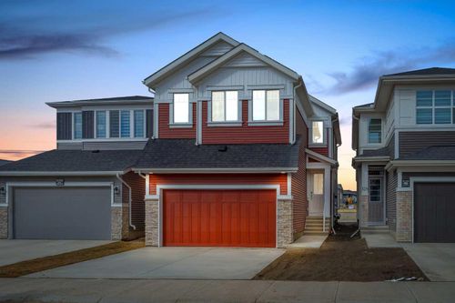 142 Corner Glen Way Ne, Calgary, AB, T3N2L5 | Card Image