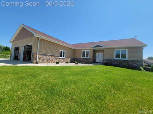 4266 Mccandlish Rd, Grand Blanc, MI, 48439-1896 | Card Image