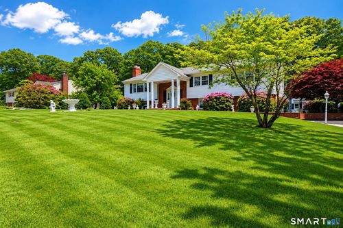 106 Greenwood Ln, Monroe, CT, 06468-2407 | Card Image