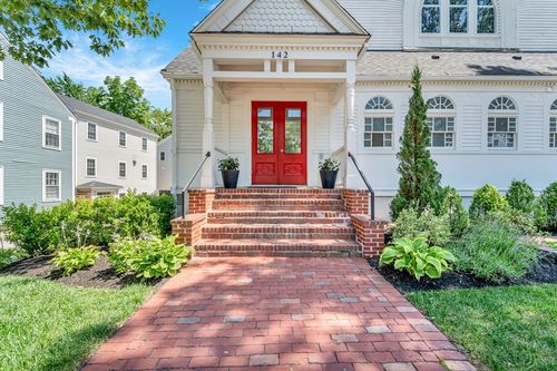 unit-5-142 Main St, Amesbury, MA, 01913-2858 | Card Image