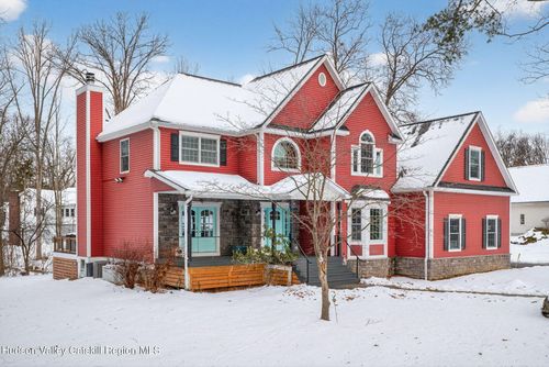 30 Alison Ct, Kingston, NY, 12401-6152 | Card Image