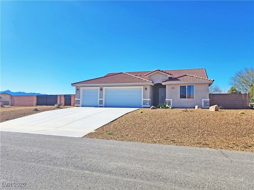 6660 Stubblefield Dr, Pahrump, NV, 89061-7757 | Card Image