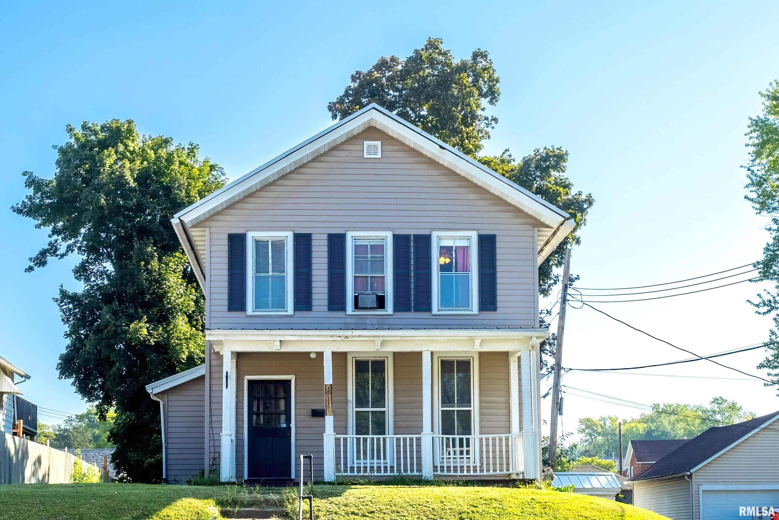 Cedar St, Muscatine, IA 52761
