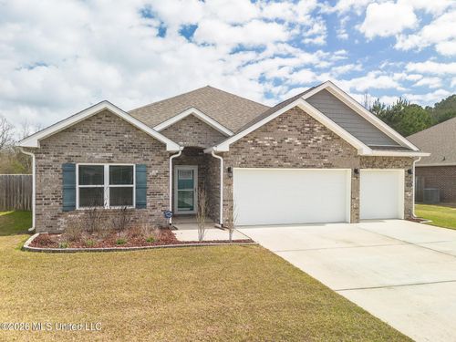 9524 Mallette Dr, Biloxi, MS, 39532-4553 | Card Image