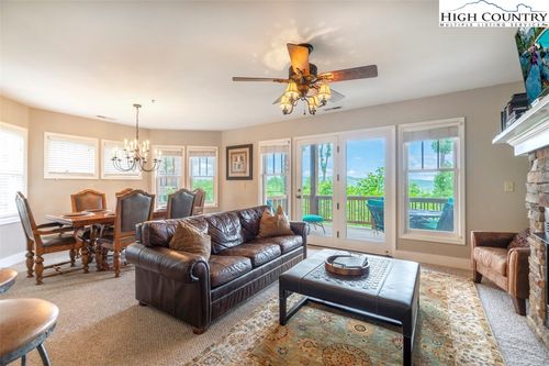 r211-299 Indian Paintbrush Dr, Banner Elk, NC, 28604-6644 | Card Image