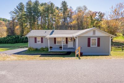 408 Chestnut Drive, House other with 3 bedrooms, 1 bathrooms and null parking in Galax VA | Image 1