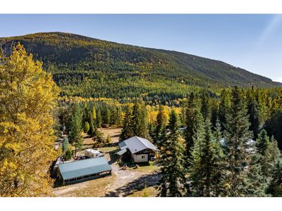 4717 Goat River North Rd, House other with 2 bedrooms, 2 bathrooms and null parking in Arrow Creek BC | Image 1