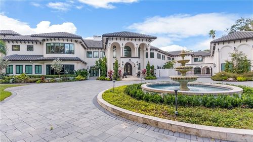 13323 Rosewood Ln, NAPLES, FL, 34119-8519 | Card Image