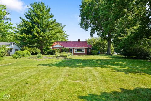 4 Kentwood Dr, Greencastle, IN, 46135-2400 | Card Image