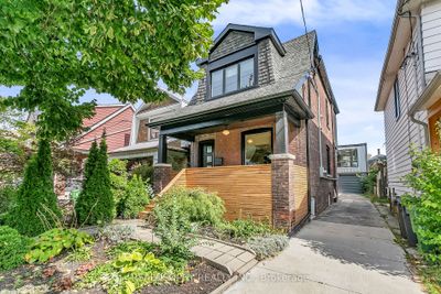 27 Chisholm Ave, House other with 5 bedrooms, 4 bathrooms and 3 parking in Toronto ON | Image 1