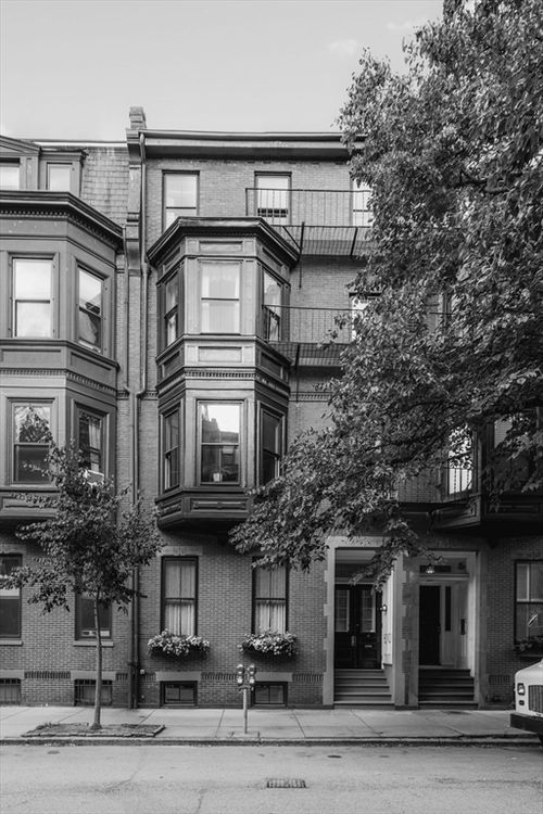 18 Hereford St, Boston, MA, 02115-1613 | Card Image