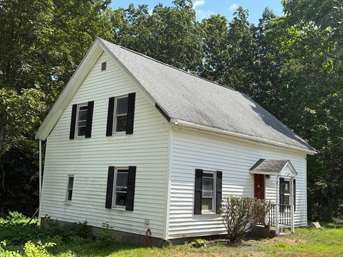 303 Ponakin Rd, Lancaster, MA, 01523-2430 | Card Image