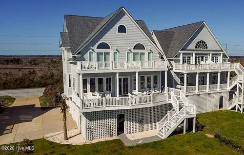 4290 Island Dr, N Topsail Beach, NC, 28460-8216 | Card Image
