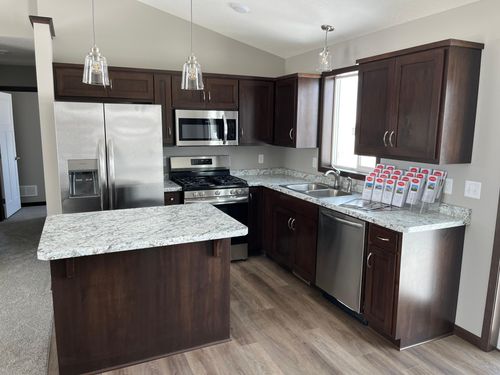 960 2 1/2 St N, Waite Park, MN, 56387 | Card Image