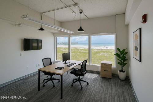 202-333 1st St N, Jacksonville Beach, FL, 32250-6945 | Card Image