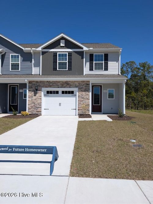 107 Commons View Dr, Hampstead, NC, 28443-1048 | Card Image