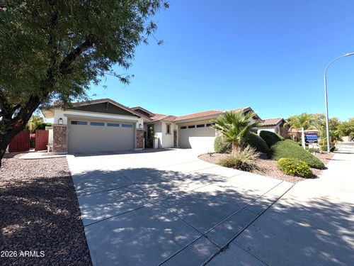 3380 S Holguin Way, Chandler, AZ, 85248-3982 | Card Image