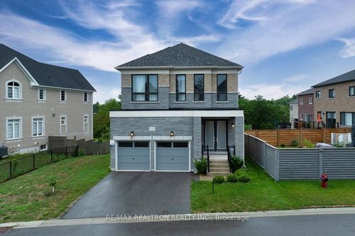 7 Maple Fields Cir, Aurora, ON, L4G3X6 | Card Image