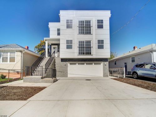 2-429 Niles St, Elizabeth, NJ, 07202-3717 | Card Image