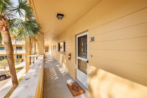 apt-36-2220 Spanish Dr, CLEARWATER, FL, 33763-2968 | Card Image