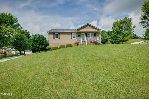 873 Sycamore Shoals Drive, Elizabethton, TN, 37643 | Card Image