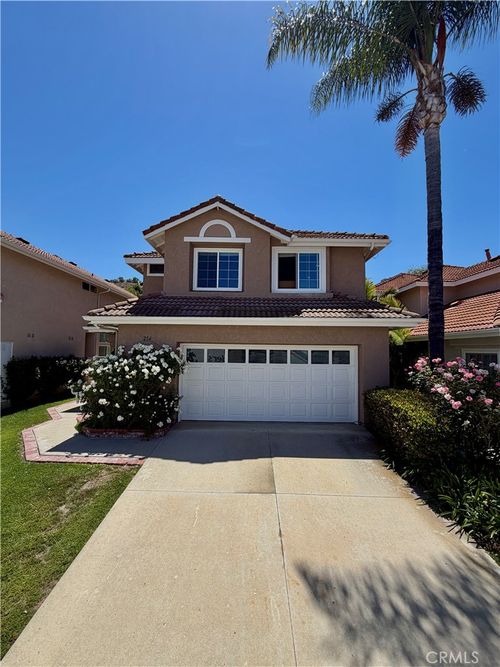 256 Ocho Rios, Oak Park, CA, 91377 | Card Image