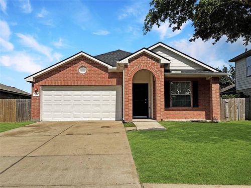 749 Grassy Knoll Ln, La Marque, TX, 77568-6659 | Card Image