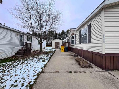 33181 Waterfall Ct, Lenox, MI, 48048-2113 | Card Image