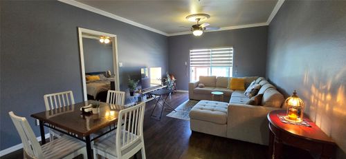 2045-1100 W Trinity Mills Rd, Carrollton, TX, 75006-1348 | Card Image