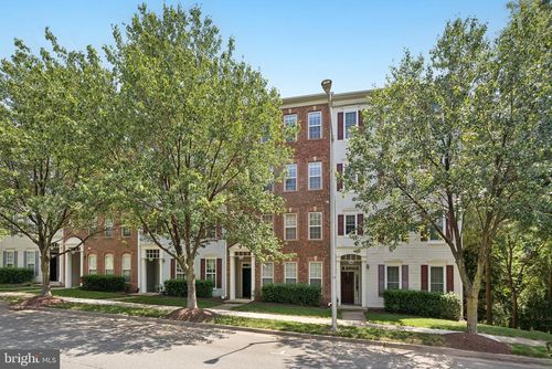unit-200-944 Orchard Ridge Dr, GAITHERSBURG, MD, 20878-5893 | Card Image