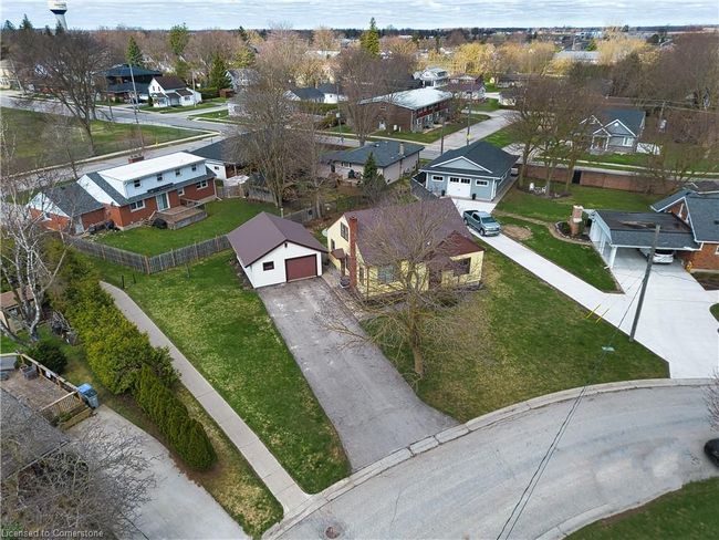 11 Churchill Dr, House other with 2 bedrooms, 1 bathrooms and 7 parking in Listowel ON | Image 37