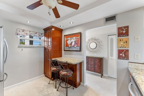 505-d-3930 Inverrary Blvd, Lauderhill, FL, 33319-4336 | Card Image