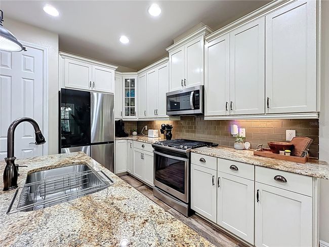 1813 Vista Meadows Dr, House other with 3 bedrooms, 3 bathrooms and null parking in OCOEE FL | Image 22