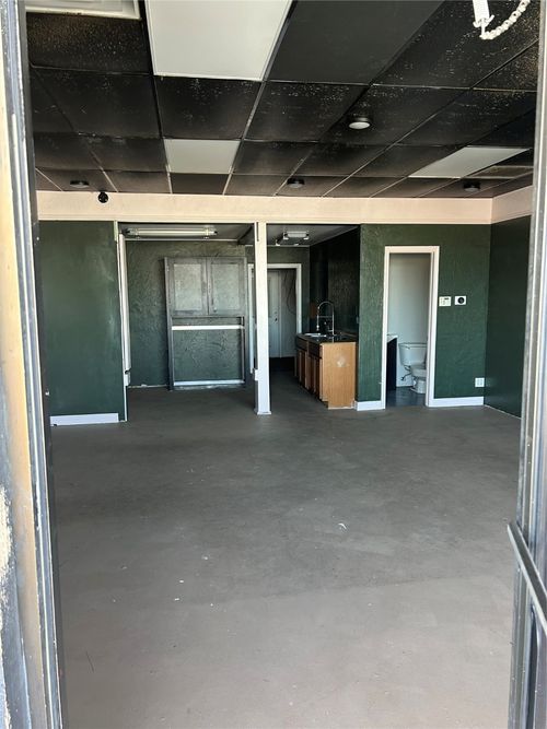 133-137 Nw Hillery St, Burleson, TX, 76028-4105 | Card Image