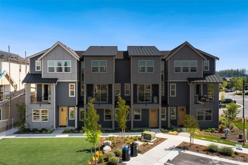 15-23336 Franklin Cir, Black Diamond, WA, 98010-9520 | Card Image