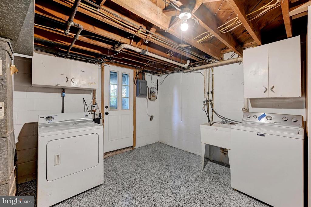 Residential in GLEN BURNIE 4
