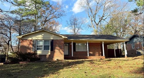 425 N Platte Rd, Fayetteville, NC, 28303-2729 | Card Image