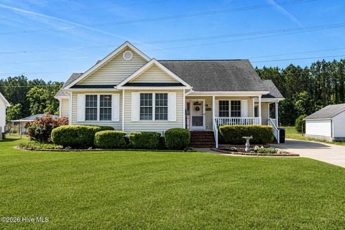 1815 Barlow Rd, Tarboro, NC, 27886-4601 | Card Image