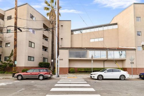 apt-401-1090 Main St, Redwood City, CA, 94063-1937 | Card Image